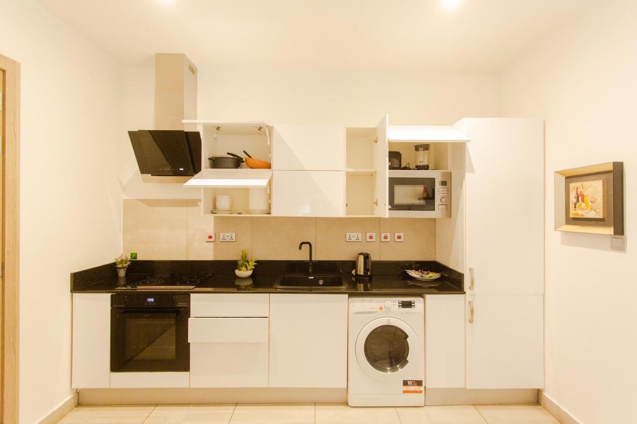 Accra Luxury Apartments @ Pine Court Ngoại thất bức ảnh