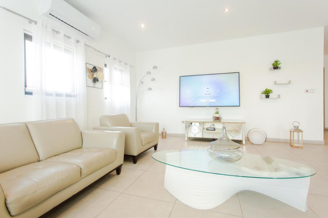 Accra Luxury Apartments @ Pine Court Ngoại thất bức ảnh