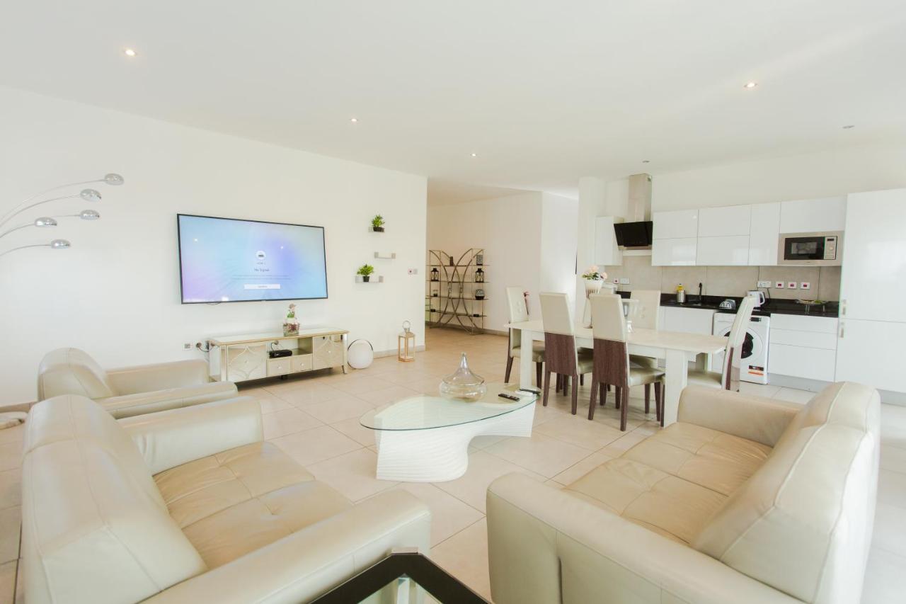 Accra Luxury Apartments @ Pine Court Ngoại thất bức ảnh